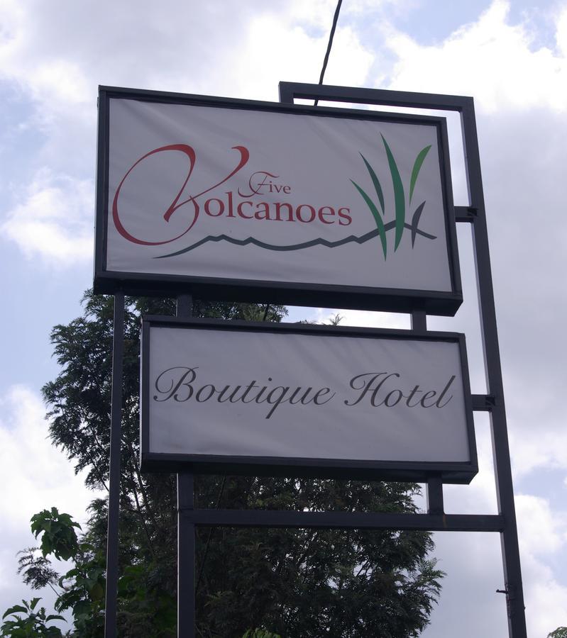 Five Volcanoes Boutique Hotel Рухенгери Экстерьер фото