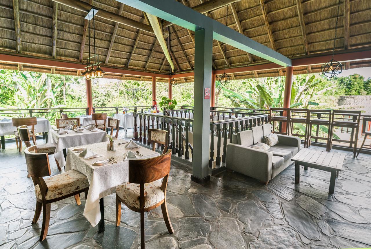 Five Volcanoes Boutique Hotel Рухенгери Экстерьер фото
