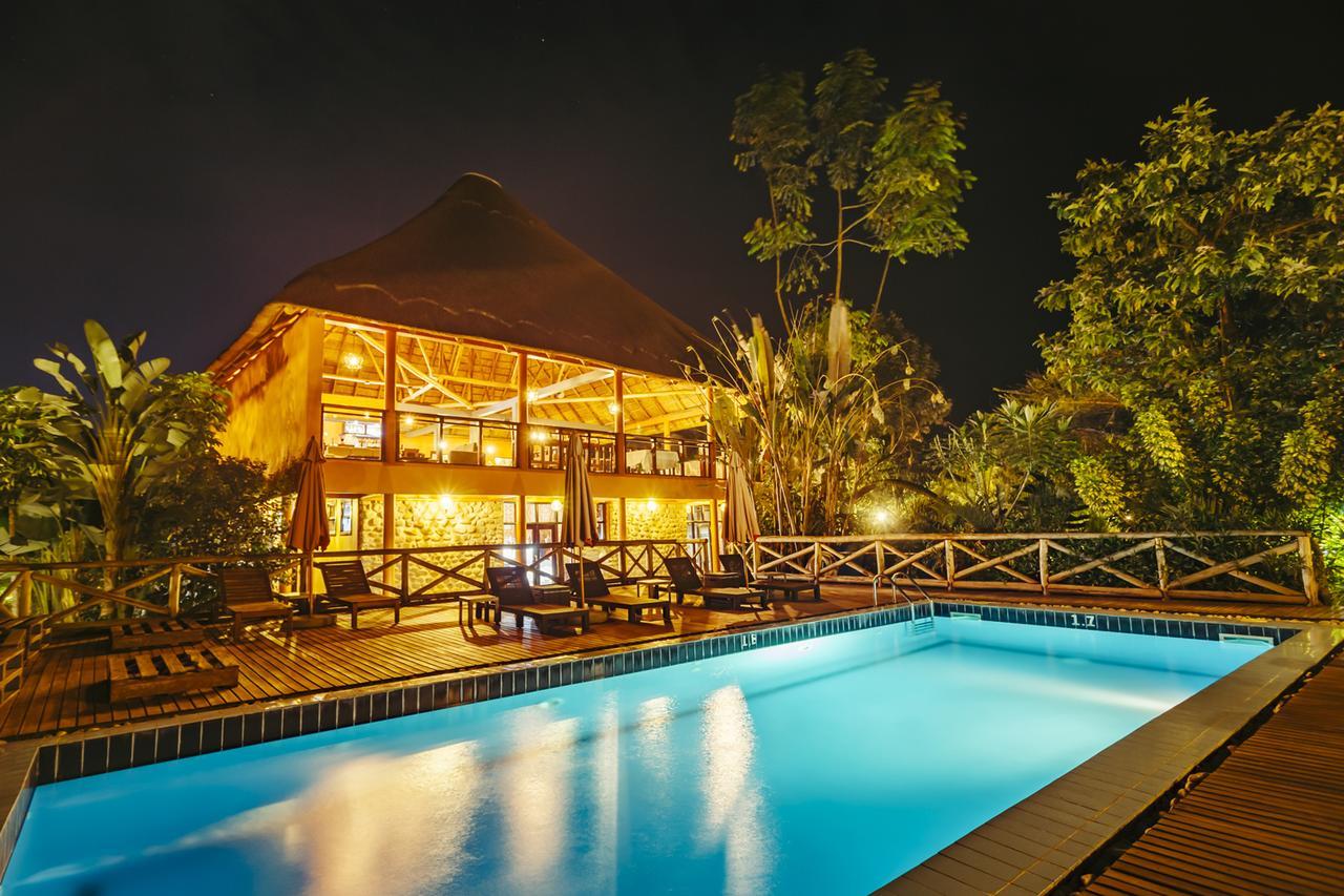 Five Volcanoes Boutique Hotel Рухенгери Экстерьер фото
